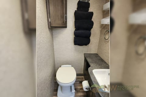 2018 SPIRIT 31K Drivable vehicle in Paine Lake Stickney