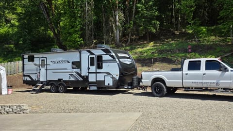 2024 Winnebago Voyage 3033BH Towable trailer in Salem