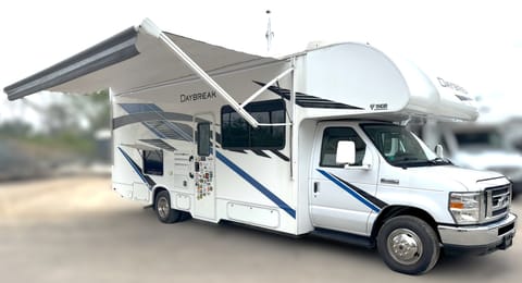 2020 Thor Daybreak Drivable vehicle in Kettering