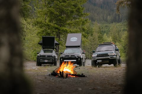 2025 4RUNNER W/ Rooftop Tent Drivable vehicle in Pitt Meadows