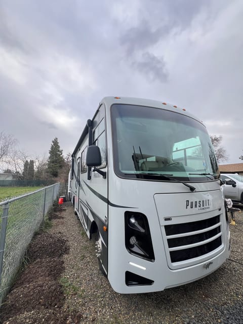 Pursuit Drivable vehicle in Eugene