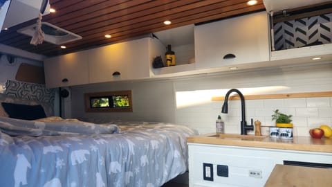 L&P Camper Van Kevin Campervan in Vancouver