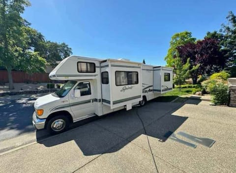 Playa Spirit Drivable vehicle in Covina