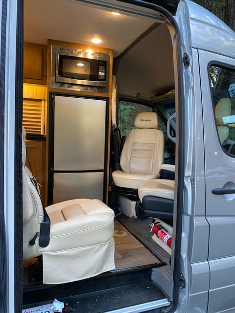 Silver Arrow - Premium Mercedes Sprinter Van Drivable vehicle in Kentfield