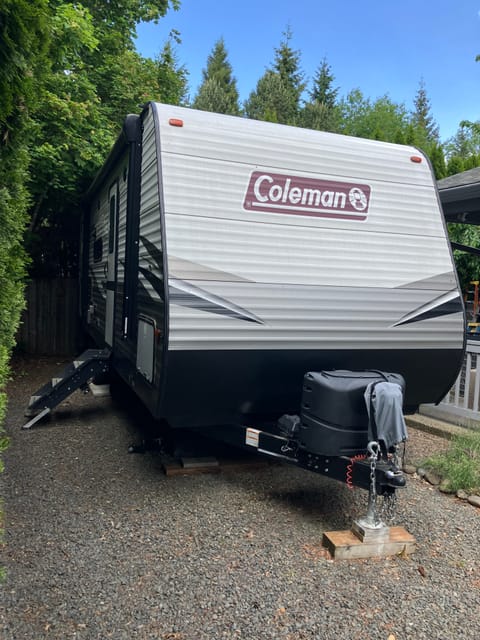 Spacious Family Friendly Trailer Towable trailer in Forest Grove