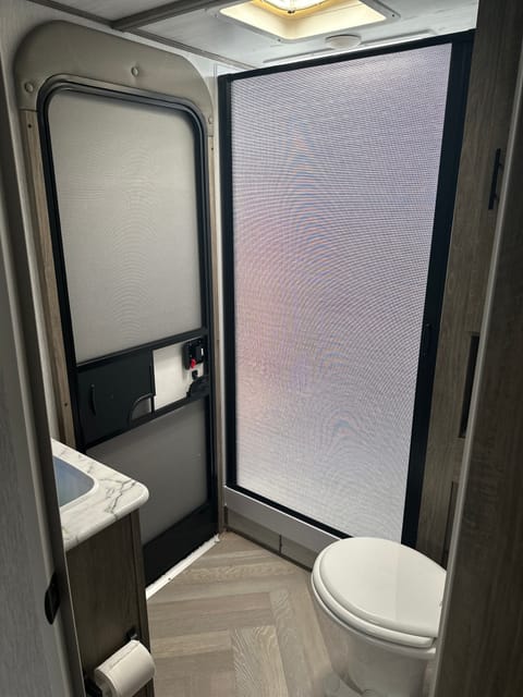 2022 Forest River RV Salem Hemisphere Hyper-Lyte 26BHHL Towable trailer in Santa Rosa