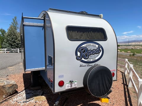 Colorado Family Fun 2018 R-Pod M-179 - Ready 4 Adventure Towable trailer in Montrose