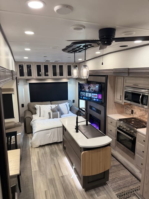 Explore Nature in the Luxurious Forest River Glamping Retreat-Delivery Only Towable trailer in San Antonio