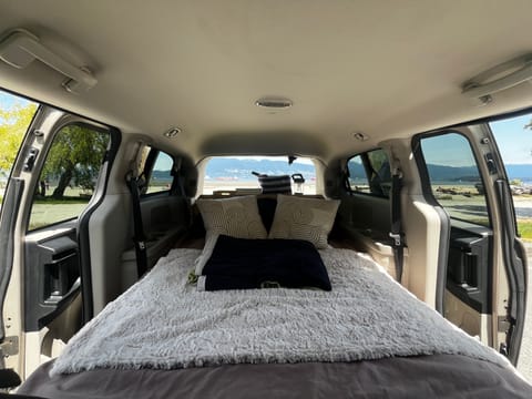 The Grand Getaway Glamper Campervan in Vancouver