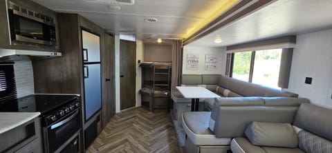 "Trailer Swift" ready for large families to enjoy! Towable trailer in Arrowhead Farms