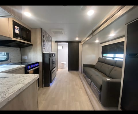 2023 KZ Connect    NBTX1618 Towable trailer in New Braunfels