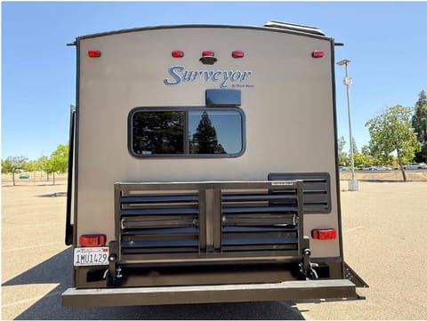 25’ Spacious Family Trailer Drivable vehicle in Rancho Cordova