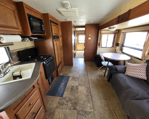 Fly high with the Eagle by Jayco (JE1) Towable trailer in Temecula