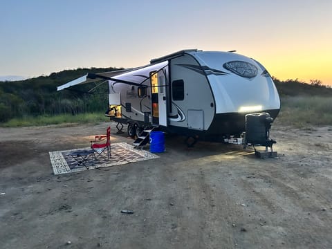 Adventure-Ready Travel Trailer – Comfort, Style & Everything You Need! Towable trailer in San Marcos