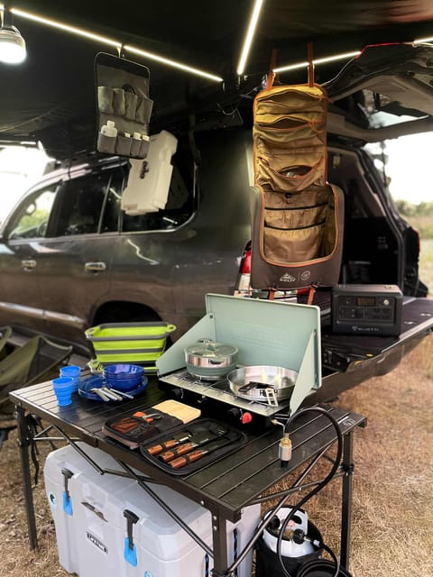 Luxury Land Cruiser Drivable vehicle in Vancouver