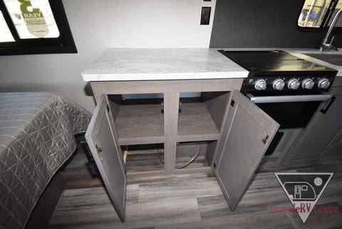 2022 Starcraft Autumn Ridge 20FBS R24989 Towable trailer in Sidney