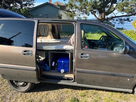 “Happy!” Your Fully Converted Adventure Companion on Vancouver Island Campervan in Victoria