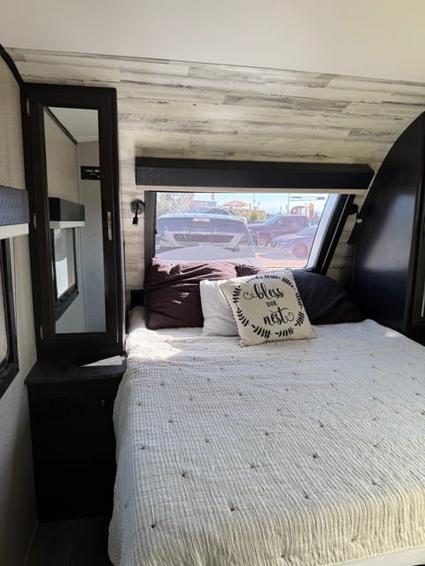 "Rambler" - Glamping comfort Towable trailer in Rio Rancho