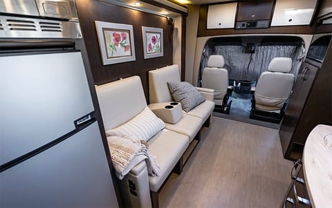 “Perfect for Two” – Beautiful Mercedes, Ready for NW Exploration Drivable vehicle in Tanasbourne