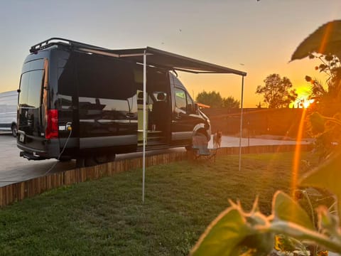 "Avocado" - SPRING LE TOUR's Mercedes 144 High Roof Van Drivable vehicle in Chino