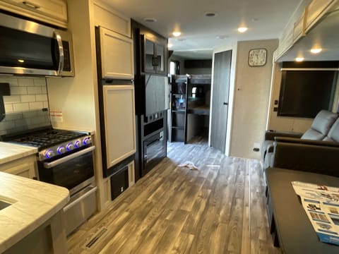 LUXE Family Trailer Towable trailer in Westminster