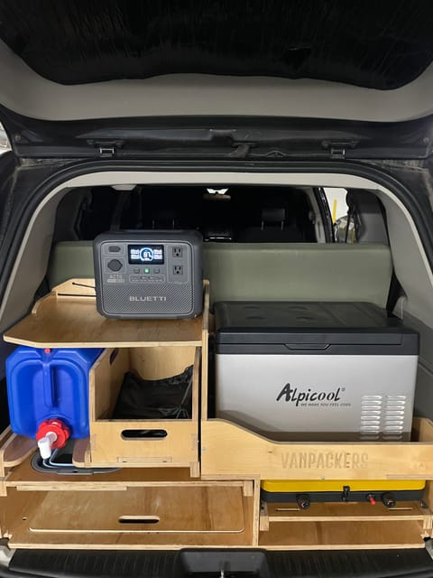 Haley - 2014 Dodge Grand Caravan Campervan in Vancouver