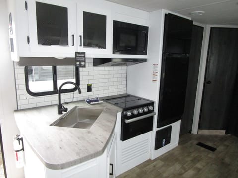 The Weekend Wonder Towable trailer in Grand Junction