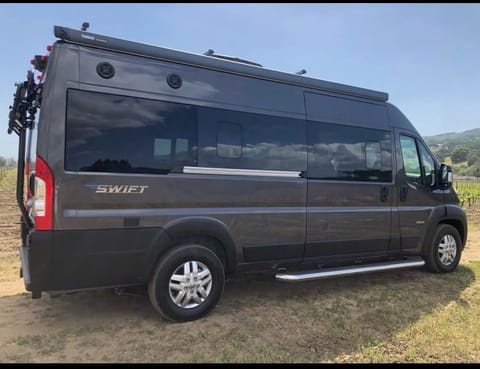 Jayco Swift 20T – Ready-to-Roam RV Drivable vehicle in Concord