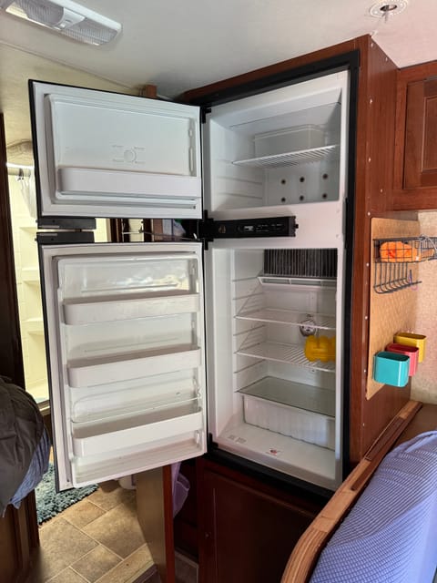 Spacious & Affordable Adventure RV – Colorado Ready! Drivable vehicle in Louisville