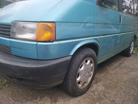 1992 Volkswagen Eurovan Campervan in Burnaby