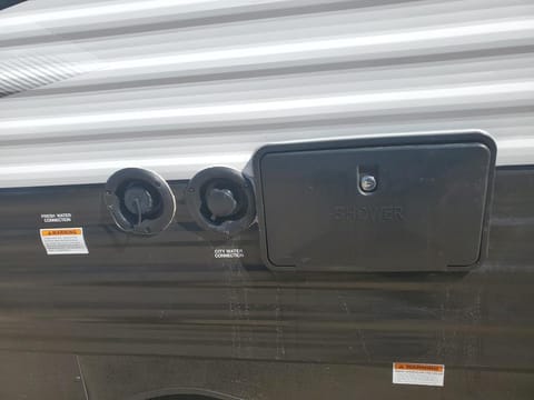 Green Light to Family Fun and Adventure! Towable trailer in San Antonio