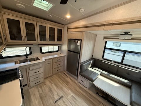 2023 Forest River Rockwood Ultra Lite Towable trailer in Kettering