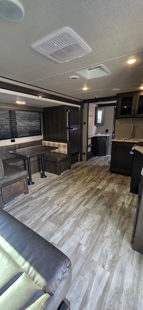 *WINTER READY* 2021 Grand Design Xplor 265 bunk house family/pet friendly Towable trailer in Santa Rosa
