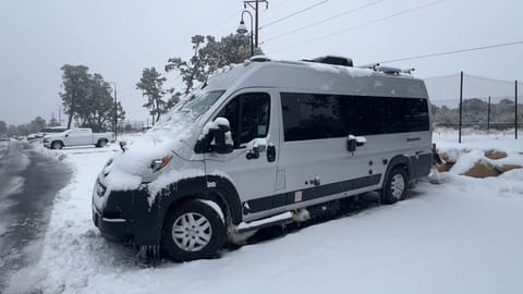 Thor Sequence 20L, 2023, Class B RV Drivable vehicle in Midway City