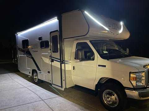 Your perfect size go anywhere 2023 Coachman <10,000 miles!!! NO PREP FEES! Drivable vehicle in Hesperia