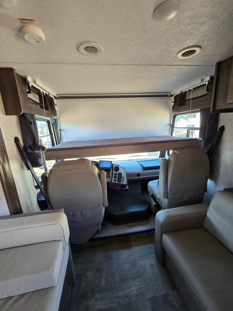 2021 Forest River Coachman Pursuit 31BH Motorhome Drivable vehicle in Spokane Valley