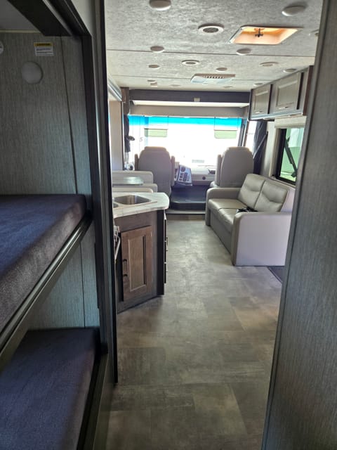 2021 Forest River Coachman Pursuit 31BH Motorhome Drivable vehicle in Spokane Valley