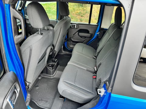 Wrangler with Roofnest Rooftop Tent Drivable vehicle in Northglenn
