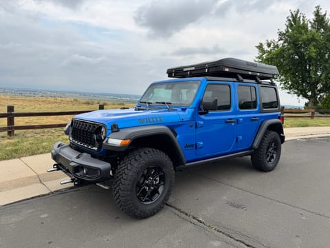 Wrangler with Roofnest Rooftop Tent Drivable vehicle in Northglenn