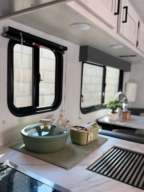 Brand new luxury 2024 Type C RV Near Orange County Sleep Up to 10 Drivable vehicle in Corona