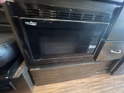 Mercedes Sprinter RV – Fully upgraded and Ready for your Adventure! Campervan in Fountain Valley