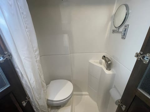 Mercedes Sprinter RV – Fully upgraded and Ready for your Adventure! Campervan in Fountain Valley