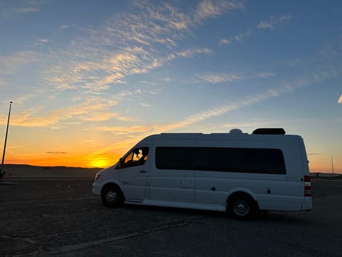 Mercedes Sprinter RV – Fully upgraded and Ready for your Adventure! Campervan in Fountain Valley