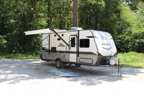 2022 Jayco Jay-Flight SLX Drivable vehicle in Fayetteville