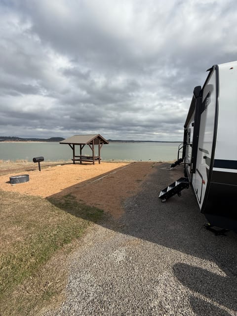 Mel’s Home on Wheels - Surveyor Legend Towable trailer in Harker Heights