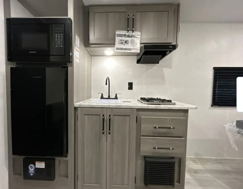 2025 Keystone hideout 175bh Towable trailer in Springdale