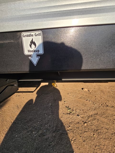 Colman 23B Towable trailer in Hesperia