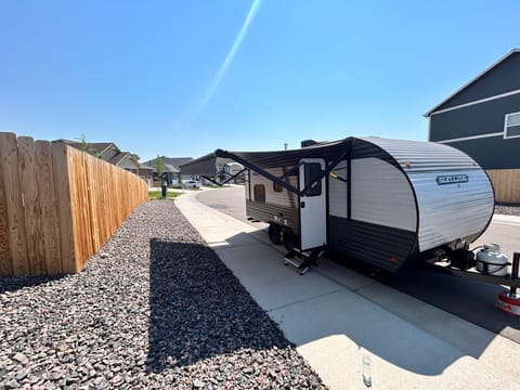 Barnett Bungalow II Towable trailer in Thornton