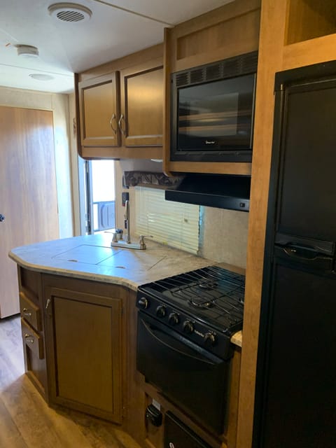 2018 Coachmen Catalina SBX Towable trailer in Riverside