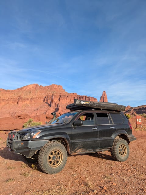 2004 Lexus GX 470 – Clean, Lifted Adventure SUV w/ Autohome Tent Campervan in Vancouver